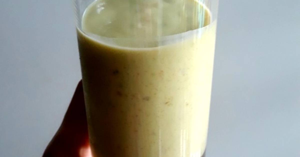 Resep Smoothies Alpukat Pisang oleh Mamawok Cookpad