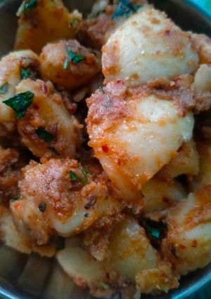 सूखे आलू (Sukhe aloo recipe in hindi) रेसिपी मुख्य फोटो