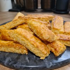A picture of Cheese Straws.