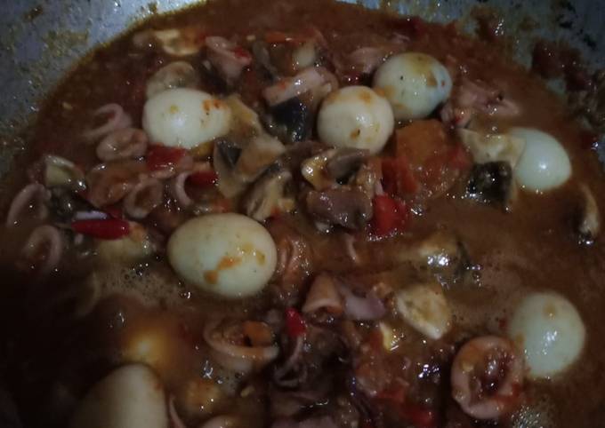 Cumi Telor Puyuh Sambal Asam Manis