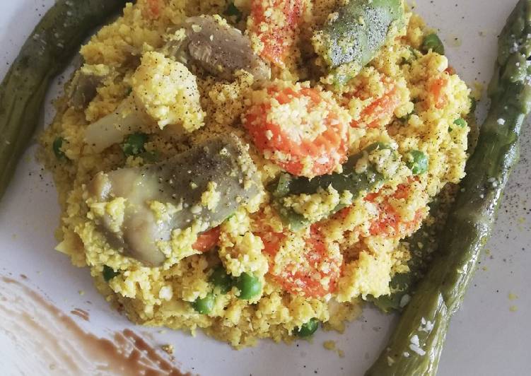 Falso arroz de coliflor con verduritas rehogadas