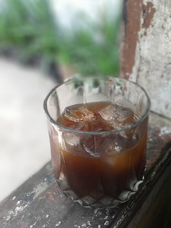 Foto resep Es Kopi Americano dengan Cita Rasa Manis