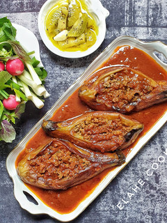 عکسی از دستور بادمجان شکم پر