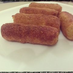 A picture of Chicken Croquettes.
