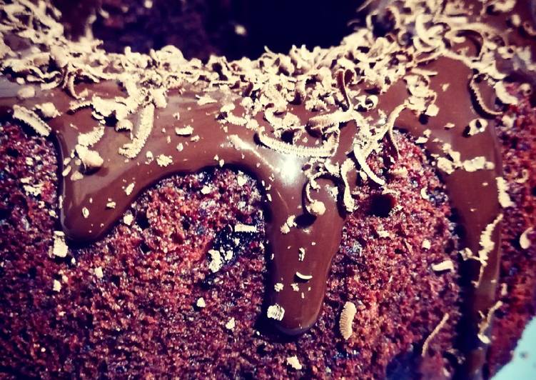 Steps to Prepare Homemade Chocolate and beetroot cake