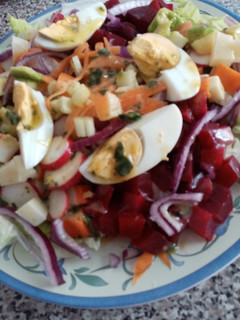 Una foto de Ensalada multicolor y vitaminada