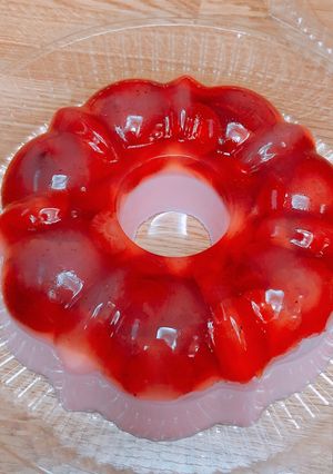Foto resep Milky strawberry pudding / pudding susu strawberry