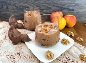 Foto di Mousse al Cioccolato con Aquafaba e Mele