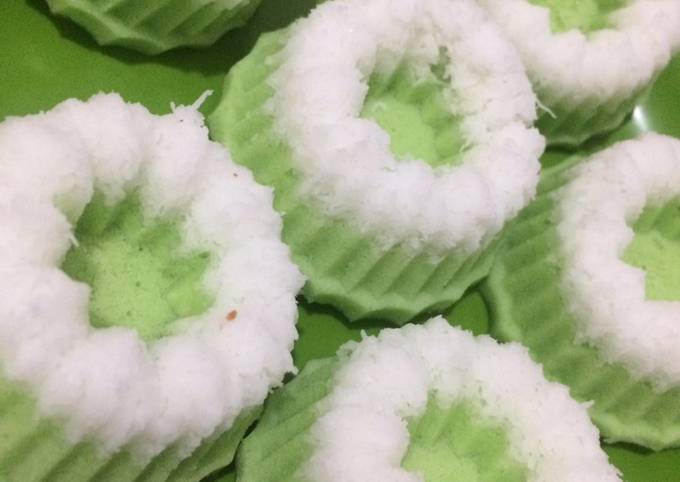 Kue Putu Ayu