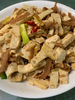豆乾新肉絲（五辛素家常菜） 的食譜成品照片