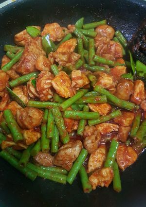 รูปของ ผัดพริกแกงไก่