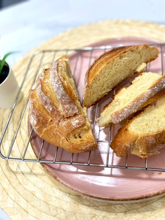Foto resep Milk Hearth Bread / Mirukuhasu
