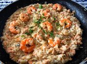 Una foto de risotto pescado