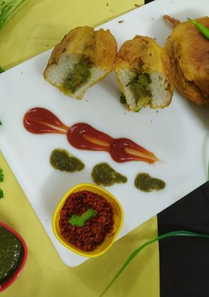 A picture of Inside-Out Pav Vada.