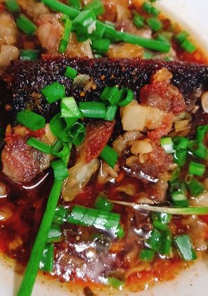 Hình của món Mắm lóc chưng tốp mỡ.
