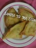 Samosa isi Mie Sedap