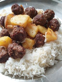 صورة لوصفة كباب بالبطاطس