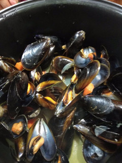 Una foto de Moules Marinière