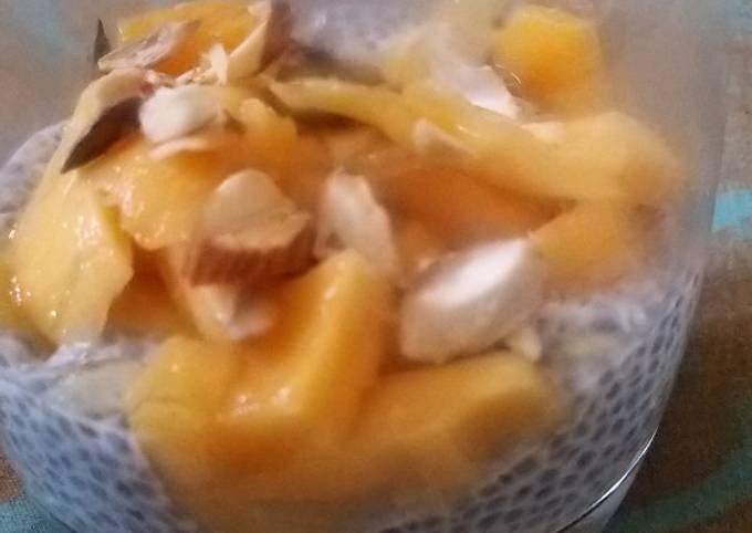 Recipe of Jamie Oliver Mango chia pudding