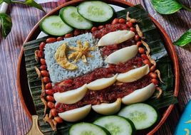 Nasi Lemak Bunga Telang Dan Sambal Bilis Tok Wan