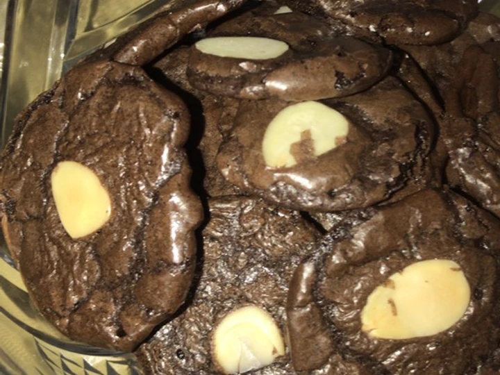 Langkah Mudah untuk Menyiapkan Resep Shiny Crust Brownies Cookies yang Lezat Anti Ribet, Bisa Manjain Lidah