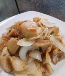 thịt gà chiên mắm