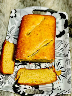A picture of Banana bread.