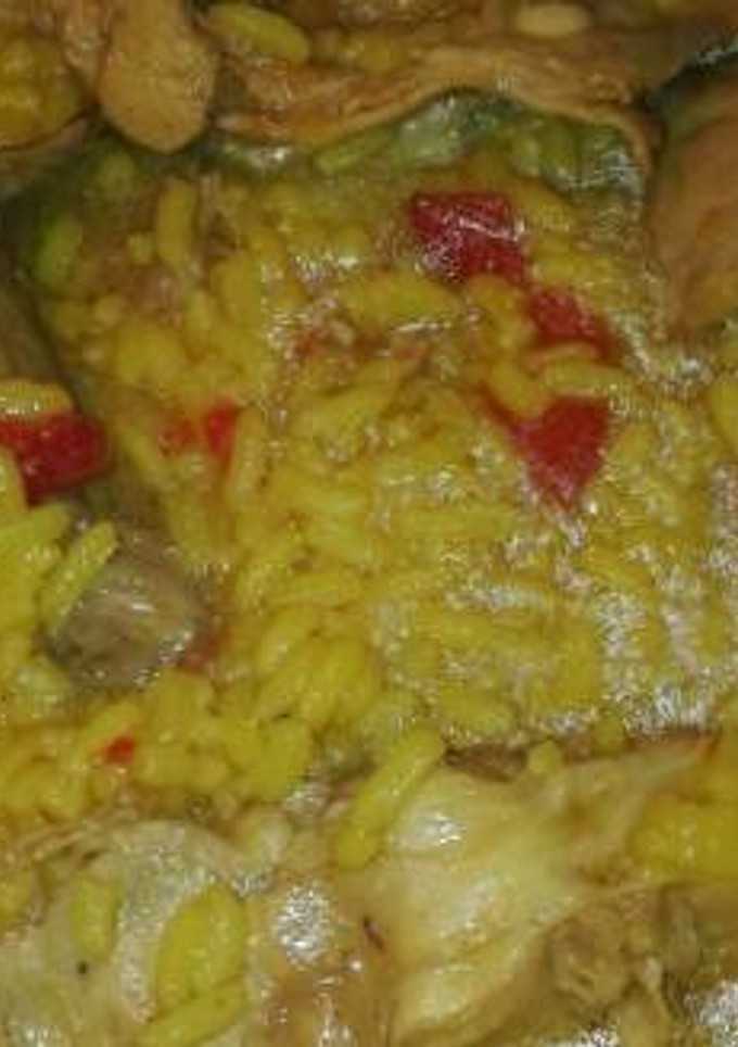 Una foto de Arroz con conejo en la olla GM g