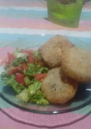 Una foto de Croquetas de Arroz 🍚🍴