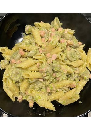 Foto di Penne con fave e prosciutto cotto🫛