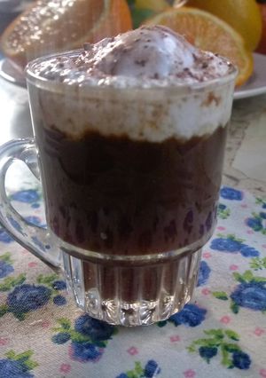 Una foto de Café con pimienta y canela
