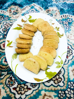 A picture of Butter cookies.