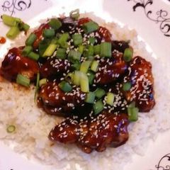 A picture of Crockpot (or not) General Tso's Chicken.