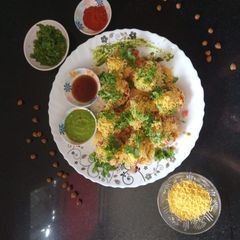 A picture of Basket Chaat.