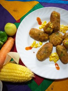 कॉर्न कबाब (corn kabab recipe in marathi) रेसिपी चे मुख्य फोटो