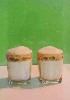 Hình của món Cà phê bọt biển Dalgona.