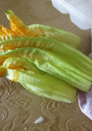Foto di Fiori di zucca fritti