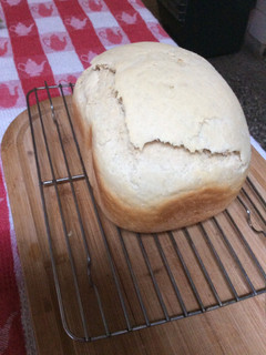 Una foto de Pan de campo rápido en la máquina de hacer pan(yo usé el programa rápido en mi máquina el nº 4)