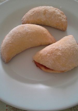 Tojás nélküli édes kiflik (gesztenyés, lekváros, nutellás...) recept fotója