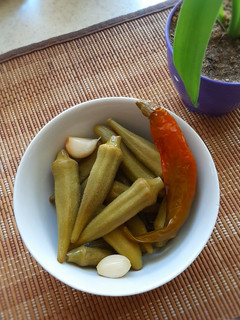 عکسی از دستور ترشی بامیه