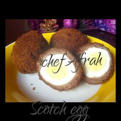 Scotch eggs A picture of Scotch eggs.