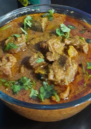मटण रस्सा रेसिपी (mutton rassa recipe in marathi) रेसिपी चे मुख्य फोटो