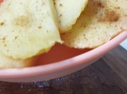 Una foto de manzana y canela