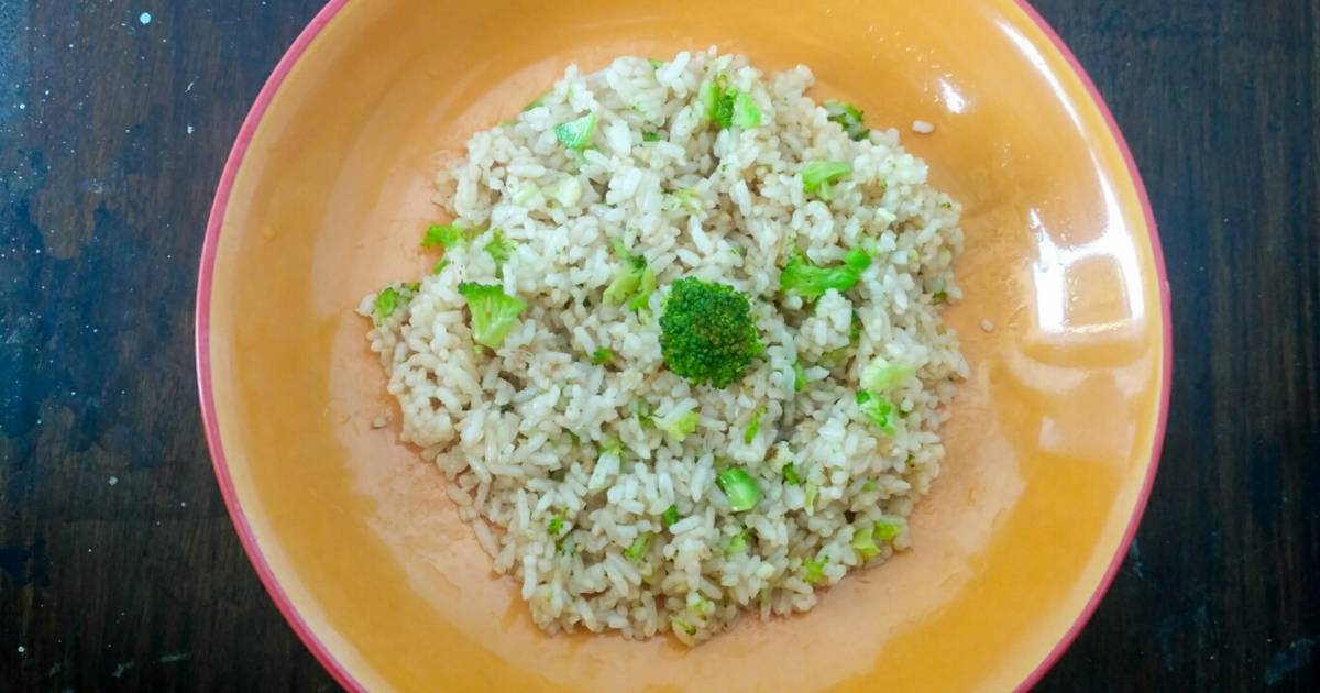 Resep Chinese Broccoli Fried Rice oleh Adriana Hadi S Cookpad