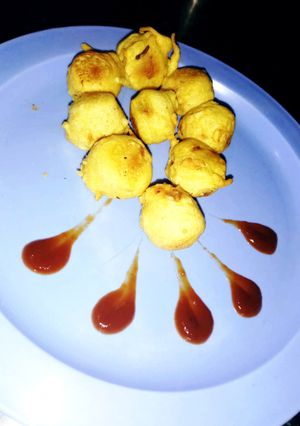 બટાકા વડા (Bataka Vada Recipe In Gujarati) રેસીપી મુખ્ય ફોટો