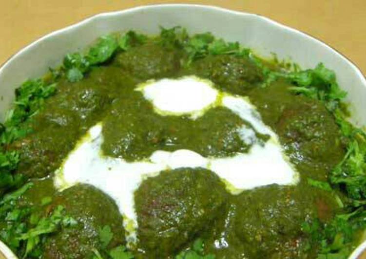 Malai Kofta with Spinach Gravy Malai Kofta with Spinach Gravy