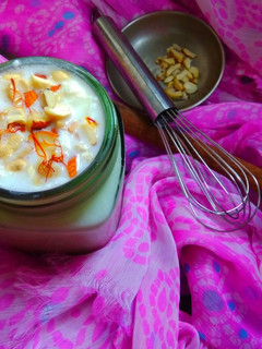 A picture of Creamy dry fruits lassi.