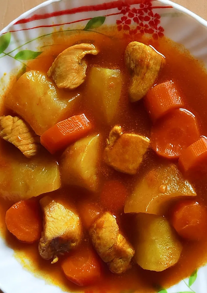 Una foto de Estofado de pollo con verduras