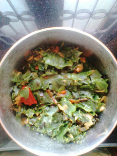முருங்கைக்கீரை பொரியல் செய்முறை முக்கிய புகைப்படம்