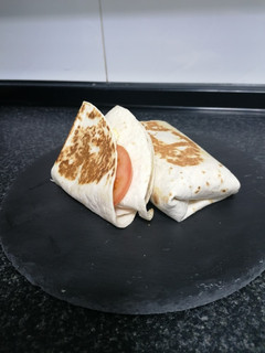 Una foto de Tortilla Wrap Hack |Fácil y Sana